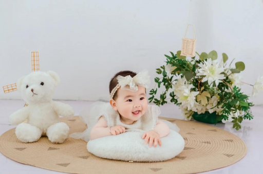 中国澳门孕妇几个月肚子大